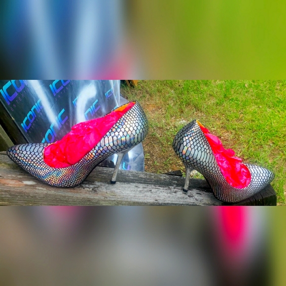 Iridescent Butterfly Heels - Picture 2 of 2
